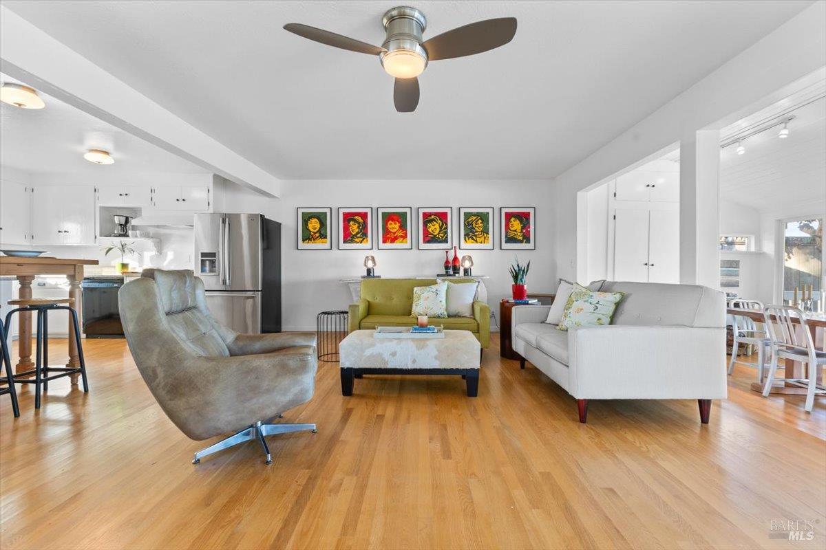 Detail Gallery Image 4 of 58 For 1636 Milton Rd, Napa,  CA 94559 - 3 Beds | 2 Baths