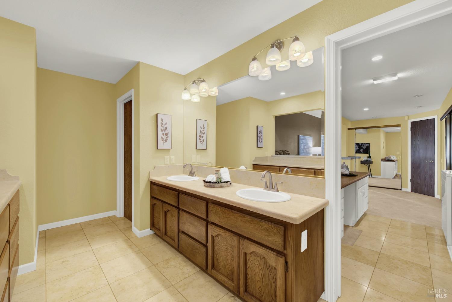 Detail Gallery Image 37 of 76 For 25 Knoll Dr, Fairfield,  CA 94534 - 3 Beds | 2/1 Baths