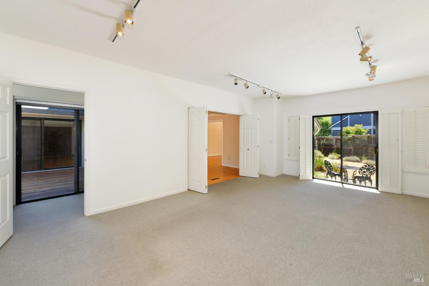 Detail Gallery Image 28 of 57 For 12 Greenfield Ct, Mill Valley,  CA 94941 - 4 Beds | 3/1 Baths
