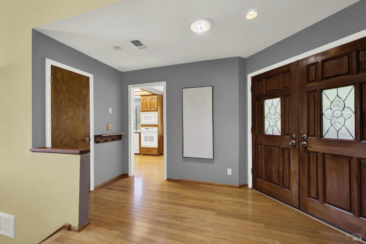 Detail Gallery Image 15 of 76 For 25 Knoll Dr, Fairfield,  CA 94534 - 3 Beds | 2/1 Baths