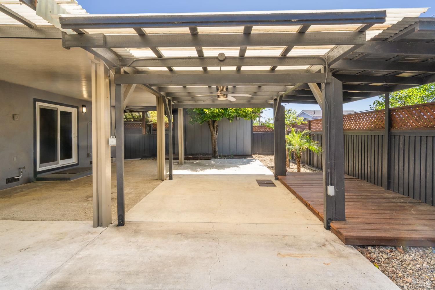 Baylor Drive, Vallejo, California image 30