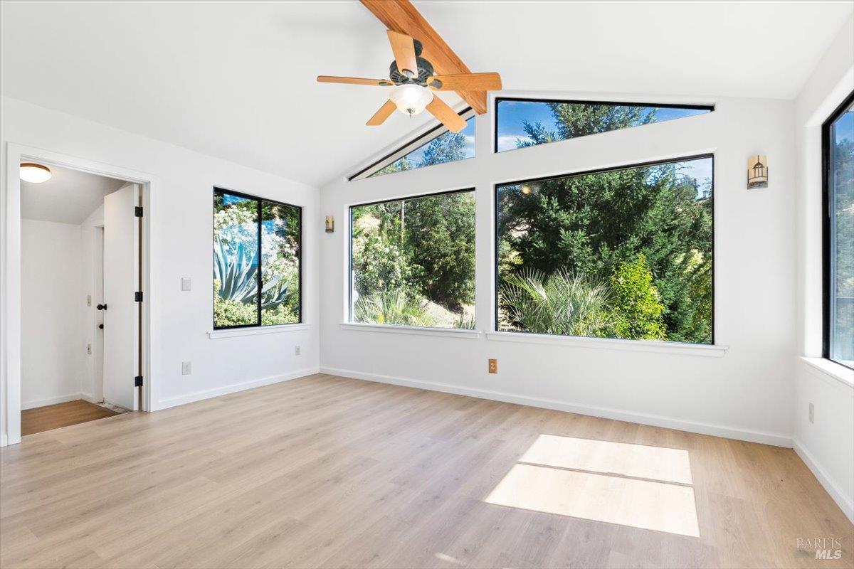 Detail Gallery Image 14 of 39 For 665 Spanish Canyon Dr, Ukiah,  CA 95482 - 3 Beds | 2 Baths