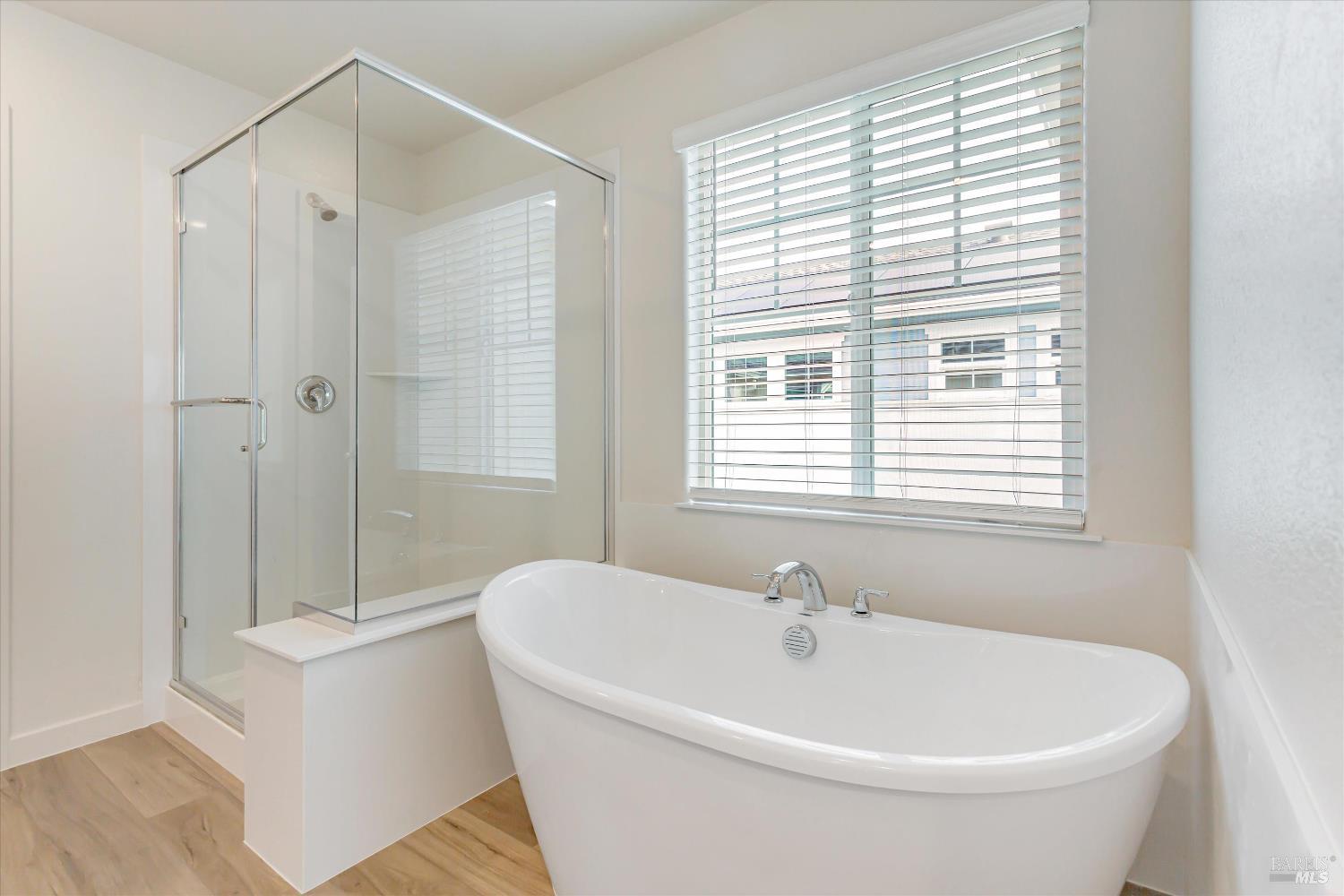 Detail Gallery Image 4 of 12 For 217 Octopus St, Suisun City,  CA 94585 - 3 Beds | 2/1 Baths