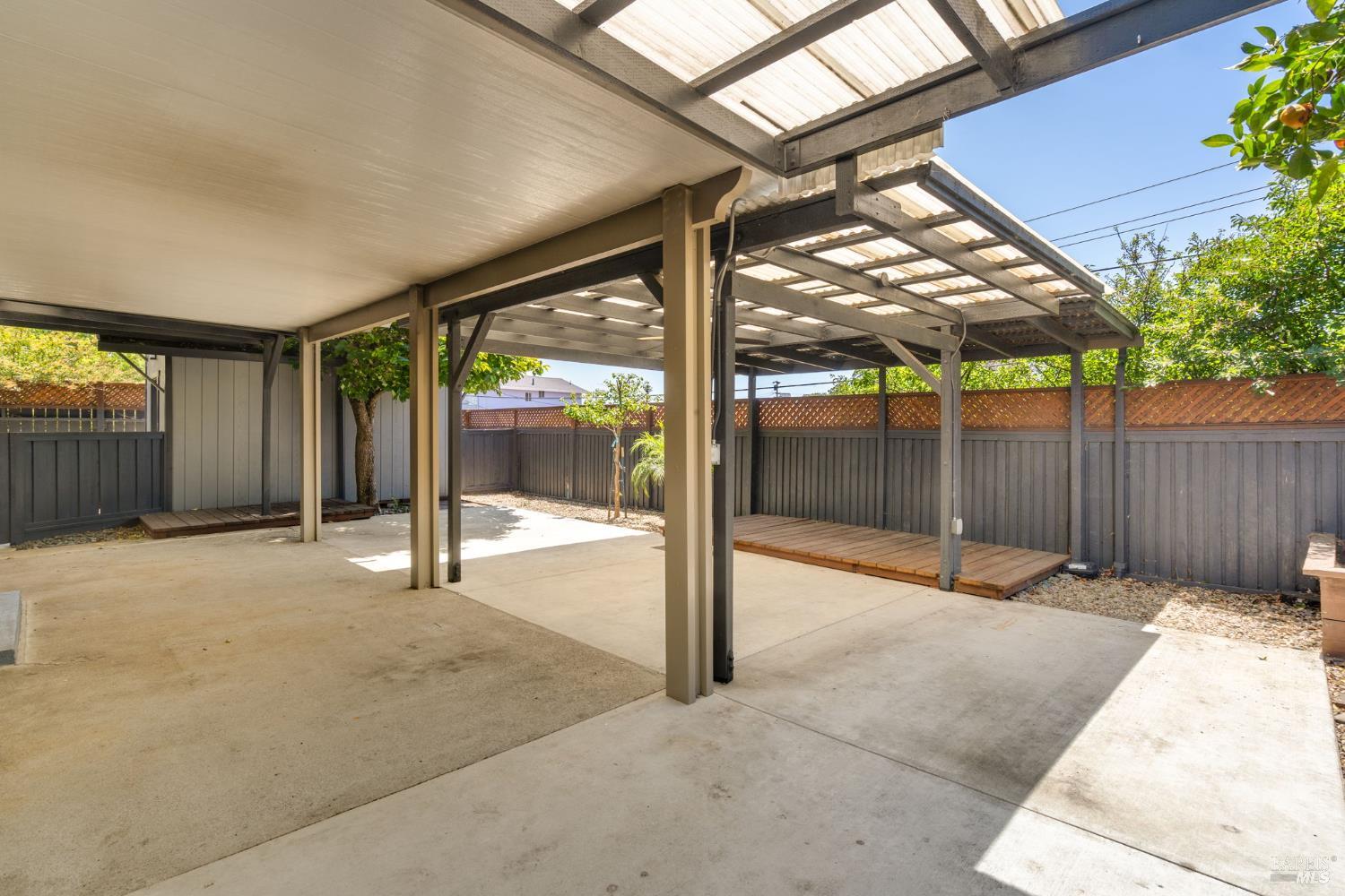 Baylor Drive, Vallejo, California image 27