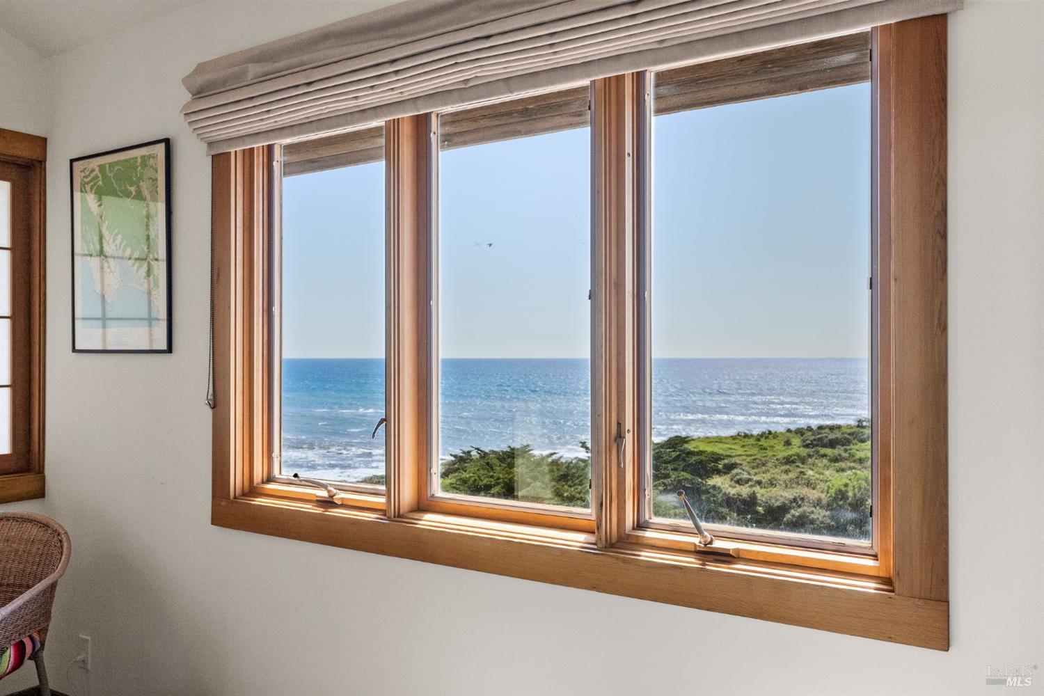 Detail Gallery Image 38 of 73 For 165 Rosewood Rd, Bolinas,  CA 94924 - 2 Beds | 2/1 Baths