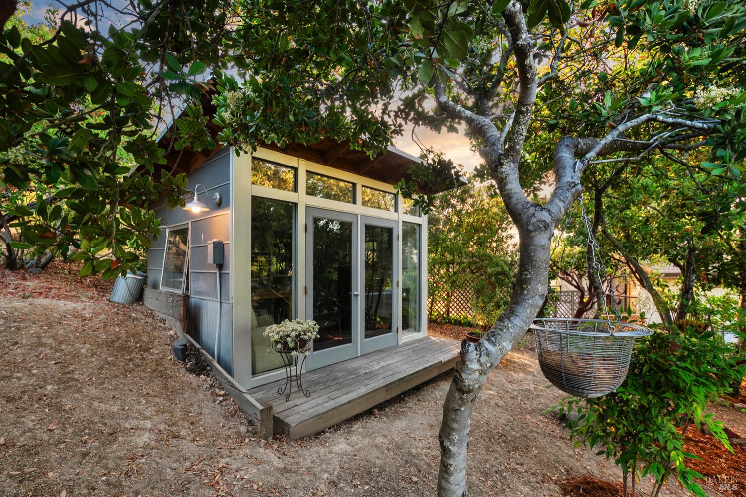 Detail Gallery Image 46 of 61 For 304 High St, Calistoga,  CA 94515 - 3 Beds | 2 Baths