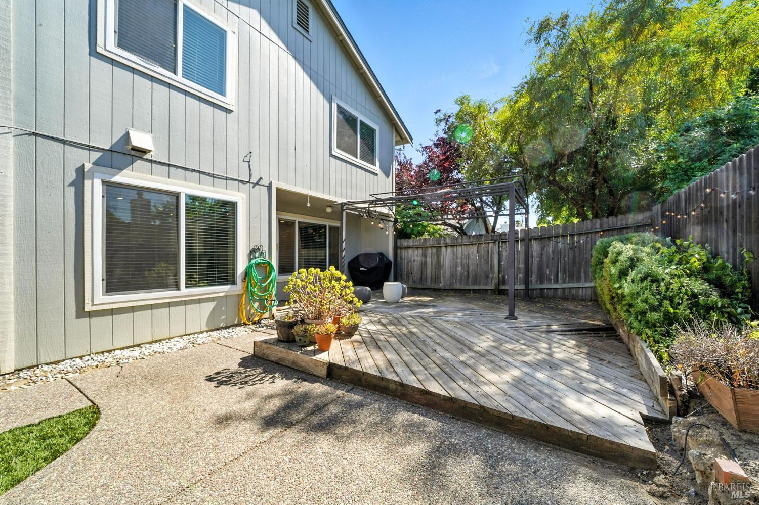 Detail Gallery Image 26 of 37 For 849 Cameron Ct, Vacaville,  CA 95687 - 3 Beds | 2/1 Baths