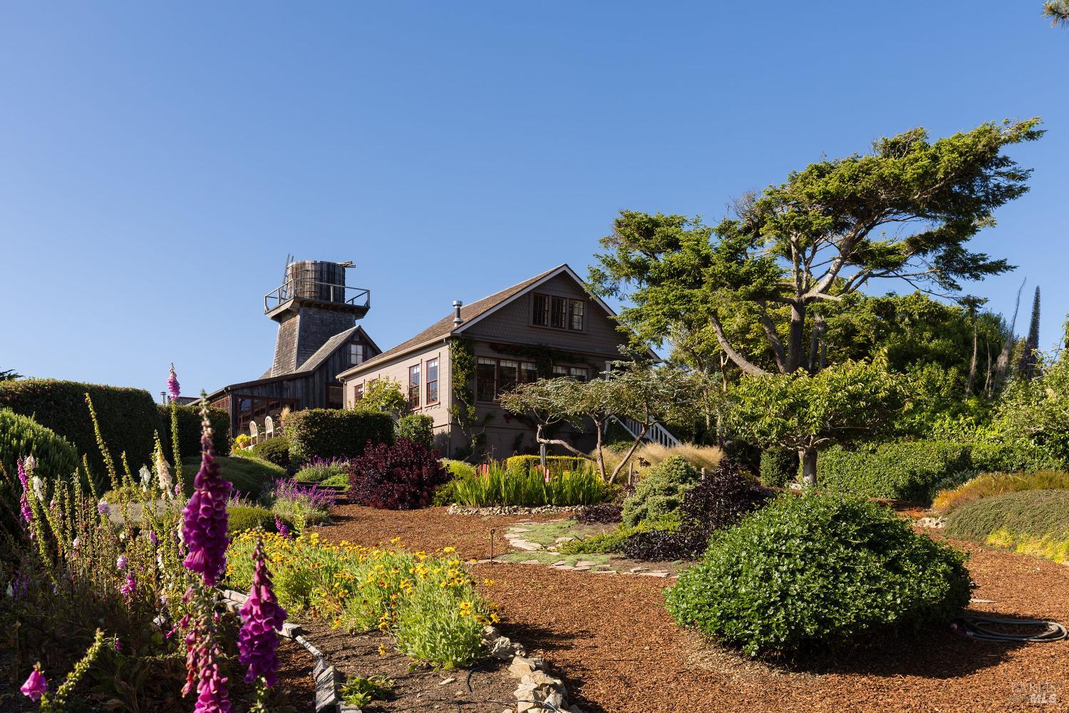 Detail Gallery Image 35 of 60 For 45320 Ukiah St, Mendocino,  CA 95460 - 3 Beds | 2/1 Baths