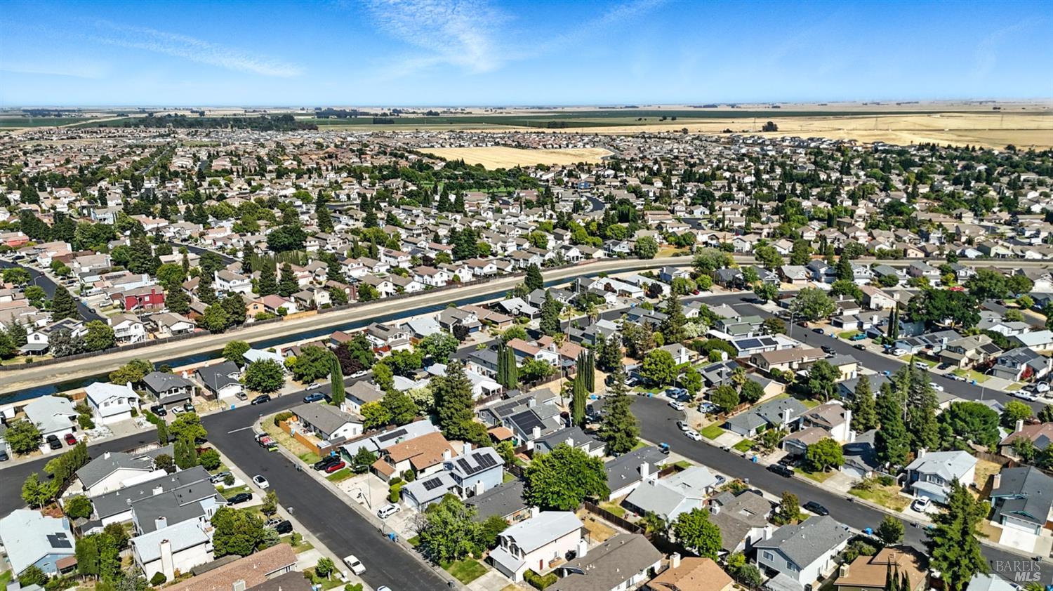 Detail Gallery Image 35 of 37 For 849 Cameron Ct, Vacaville,  CA 95687 - 3 Beds | 2/1 Baths