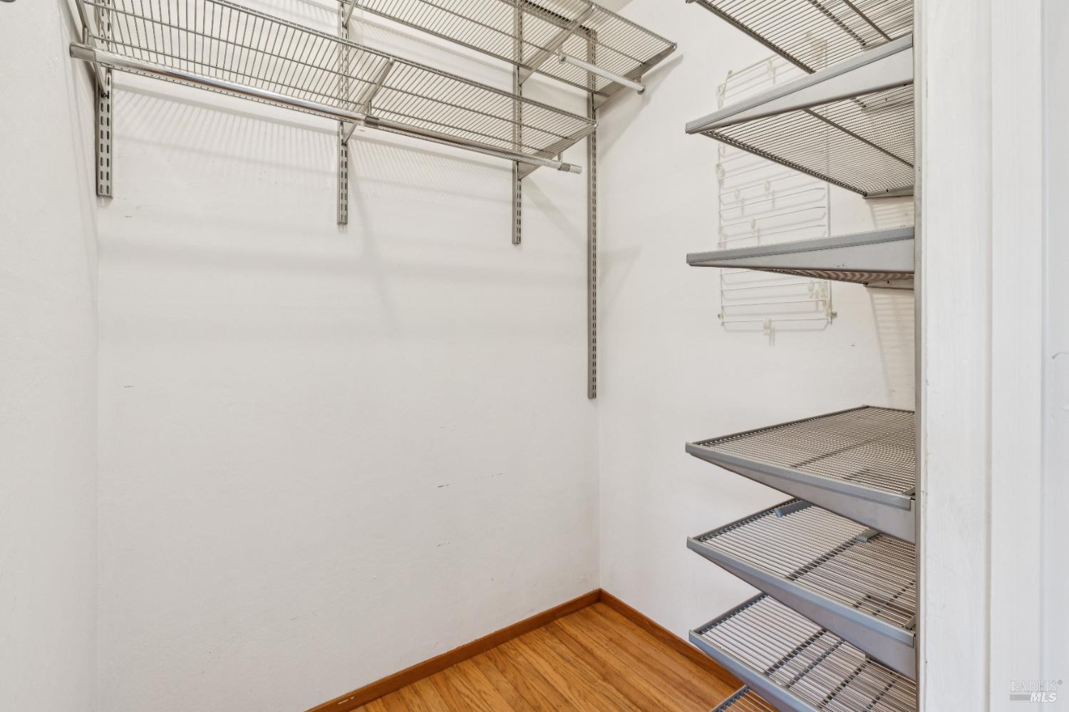 Detail Gallery Image 32 of 59 For 417 via Del Plano Unkn, Novato,  CA 94949 - 3 Beds | 2 Baths