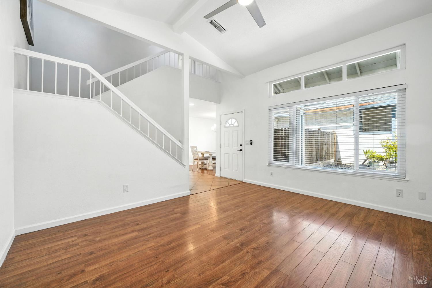 Detail Gallery Image 6 of 37 For 849 Cameron Ct, Vacaville,  CA 95687 - 3 Beds | 2/1 Baths