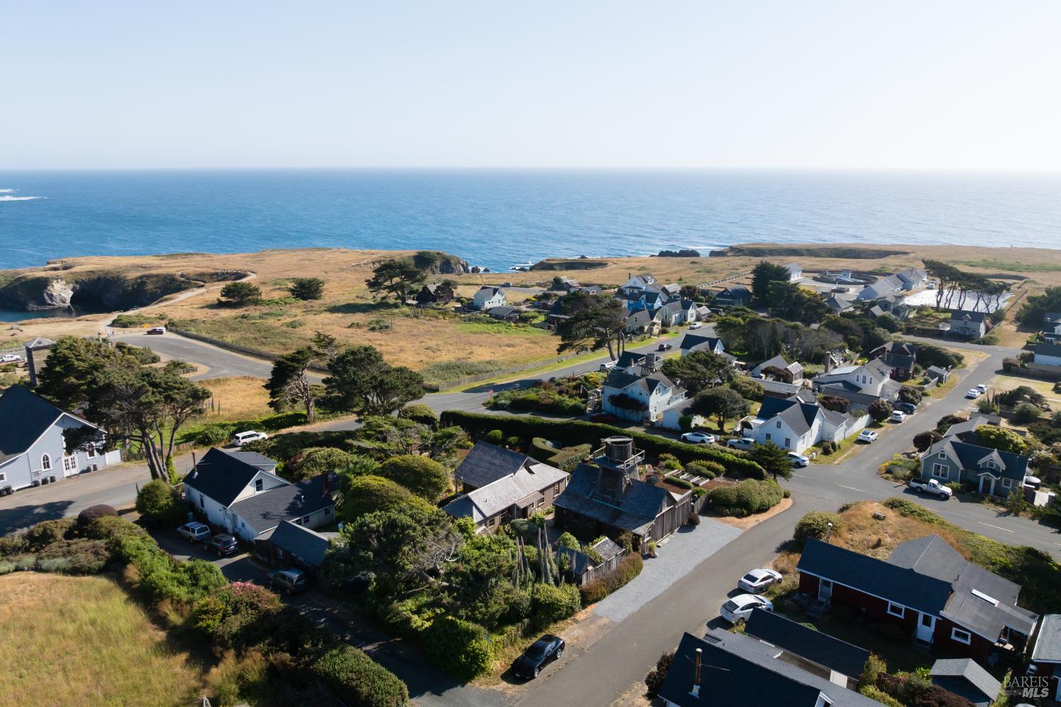 Detail Gallery Image 46 of 60 For 45320 Ukiah St, Mendocino,  CA 95460 - 3 Beds | 2/1 Baths
