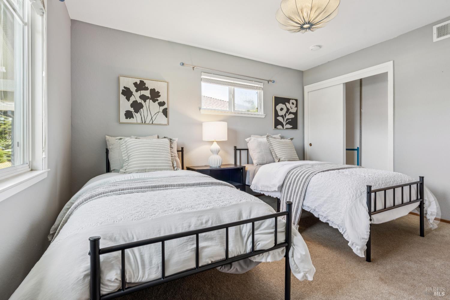 Detail Gallery Image 24 of 59 For 417 via Del Plano Unkn, Novato,  CA 94949 - 3 Beds | 2 Baths