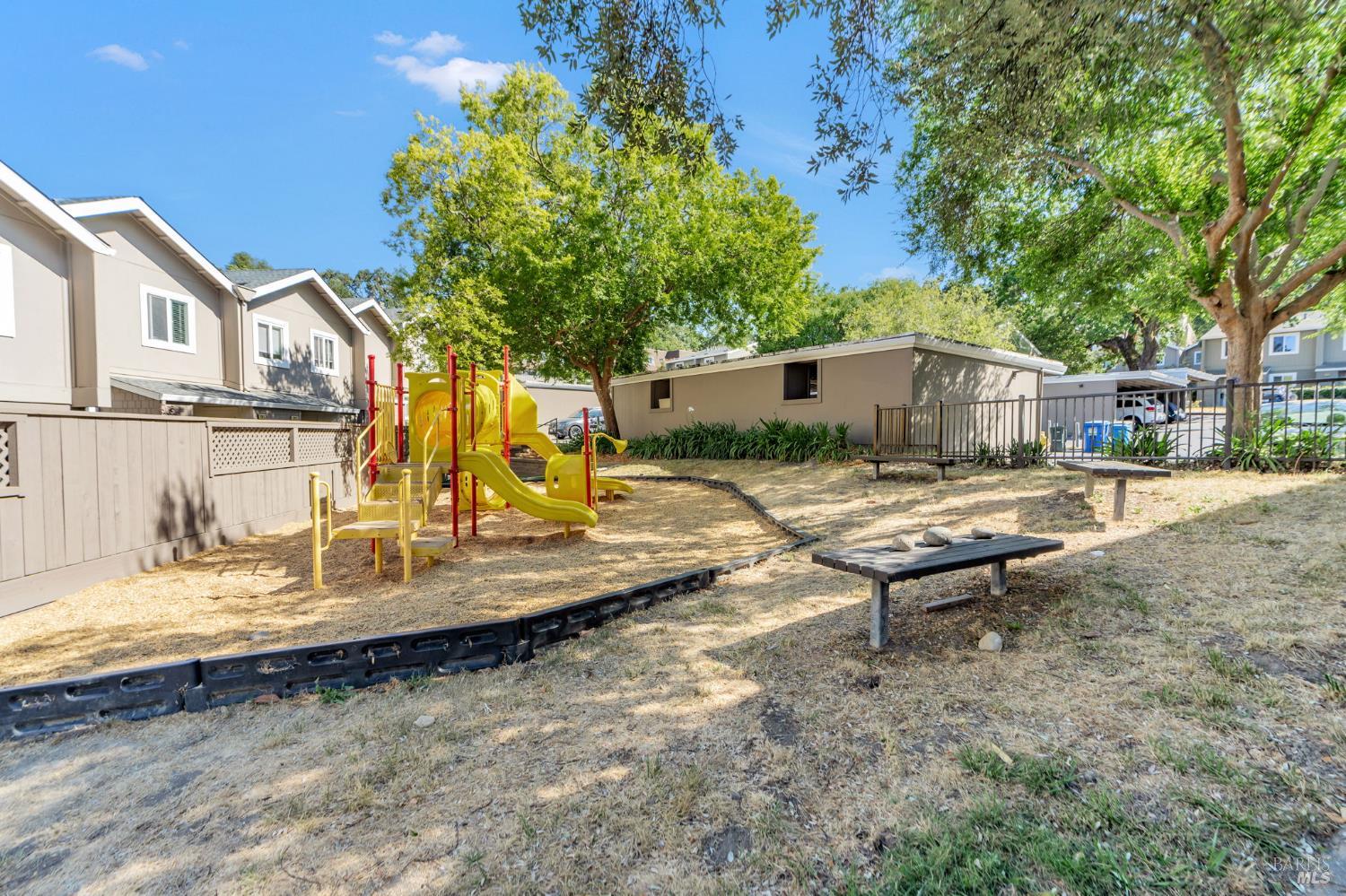 Detail Gallery Image 22 of 22 For 1285 Redwood Blvd #C,  Novato,  CA 94947 - 2 Beds | 1/1 Baths