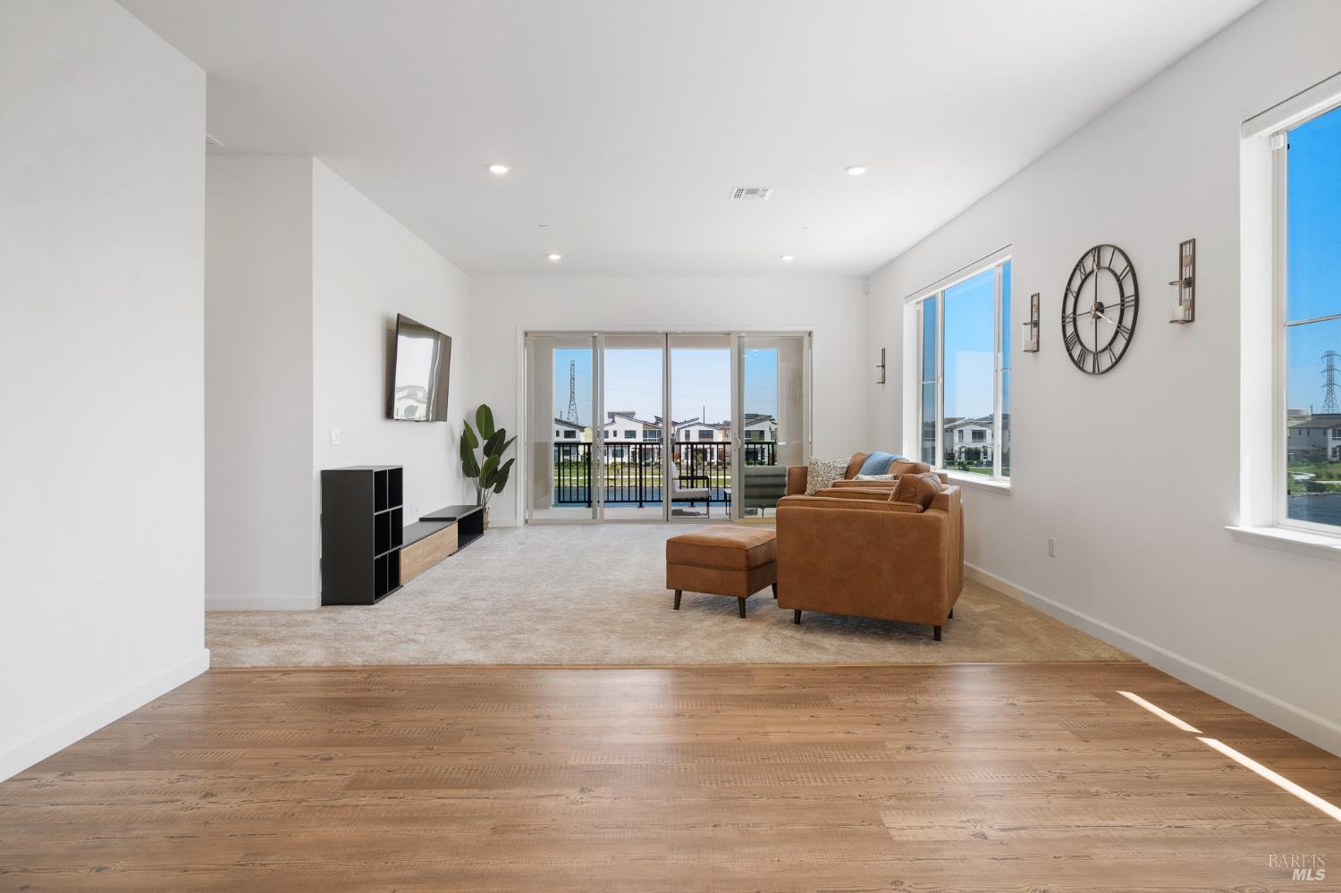 Detail Gallery Image 9 of 41 For 2430 Shore Vis, Fairfield,  CA 94533 - 3 Beds | 2 Baths