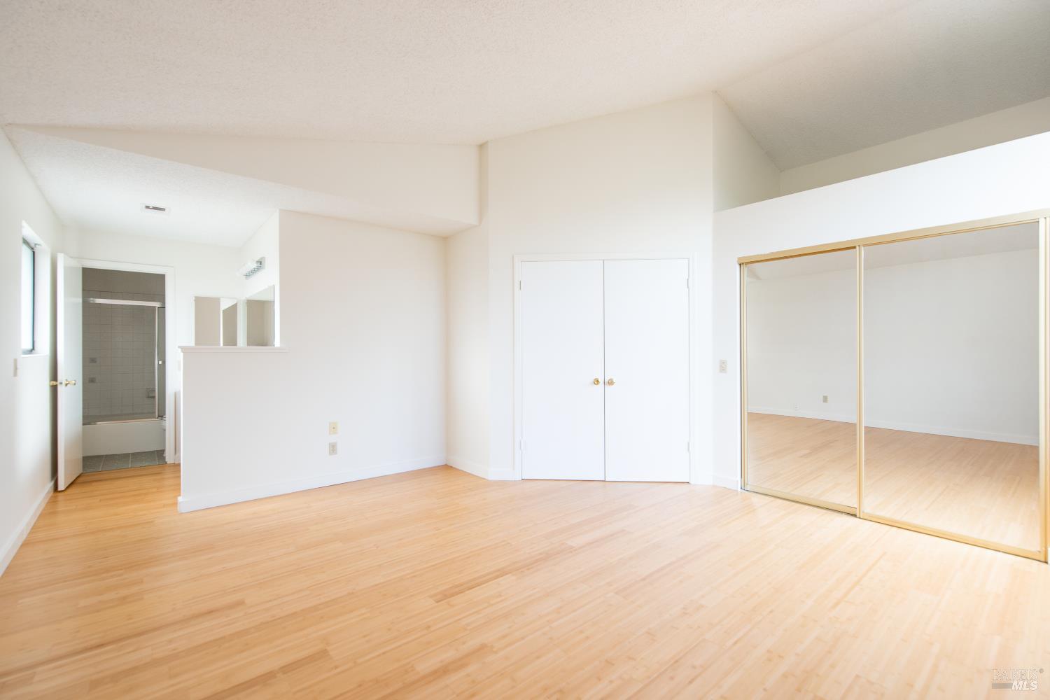 Detail Gallery Image 16 of 35 For 1428 Mathias Pl, Rohnert Park,  CA 94928 - 4 Beds | 2/1 Baths