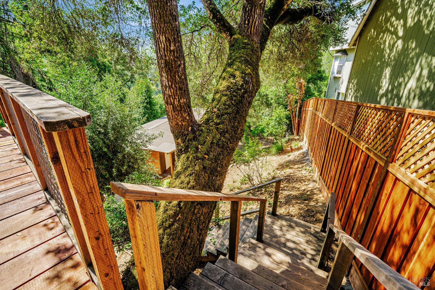 Detail Gallery Image 3 of 46 For 2160 Madrone Ave, Healdsburg,  CA 95448 - – Beds | – Baths