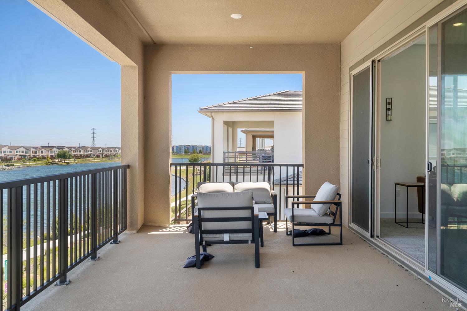 Detail Gallery Image 23 of 41 For 2430 Shore Vis, Fairfield,  CA 94533 - 3 Beds | 2 Baths