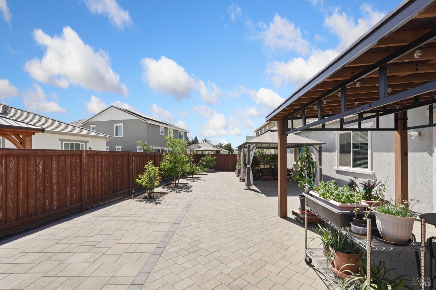 Halsey Court, Dixon, California image 34