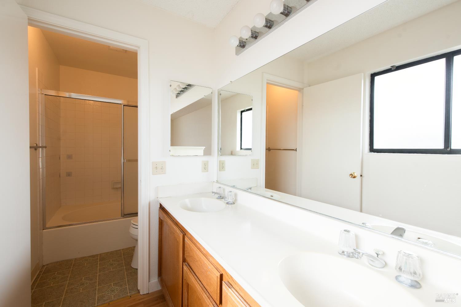 Detail Gallery Image 24 of 35 For 1428 Mathias Pl, Rohnert Park,  CA 94928 - 4 Beds | 2/1 Baths