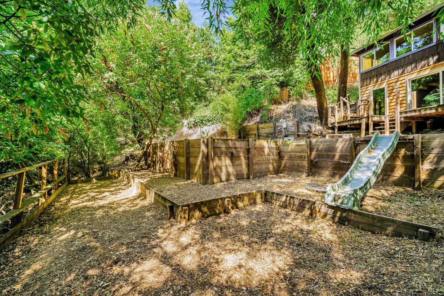 Detail Gallery Image 44 of 46 For 2160 Madrone Ave, Healdsburg,  CA 95448 - – Beds | – Baths