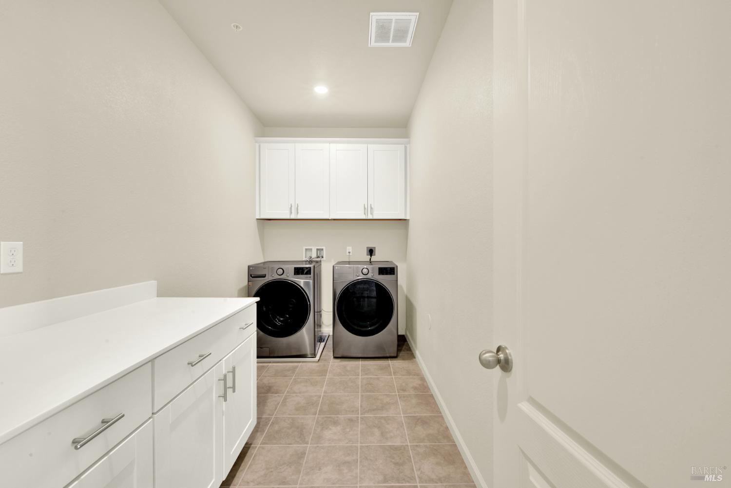 Detail Gallery Image 51 of 69 For 730 Daybreak Dr, Dixon,  CA 95620 - 4 Beds | 3 Baths