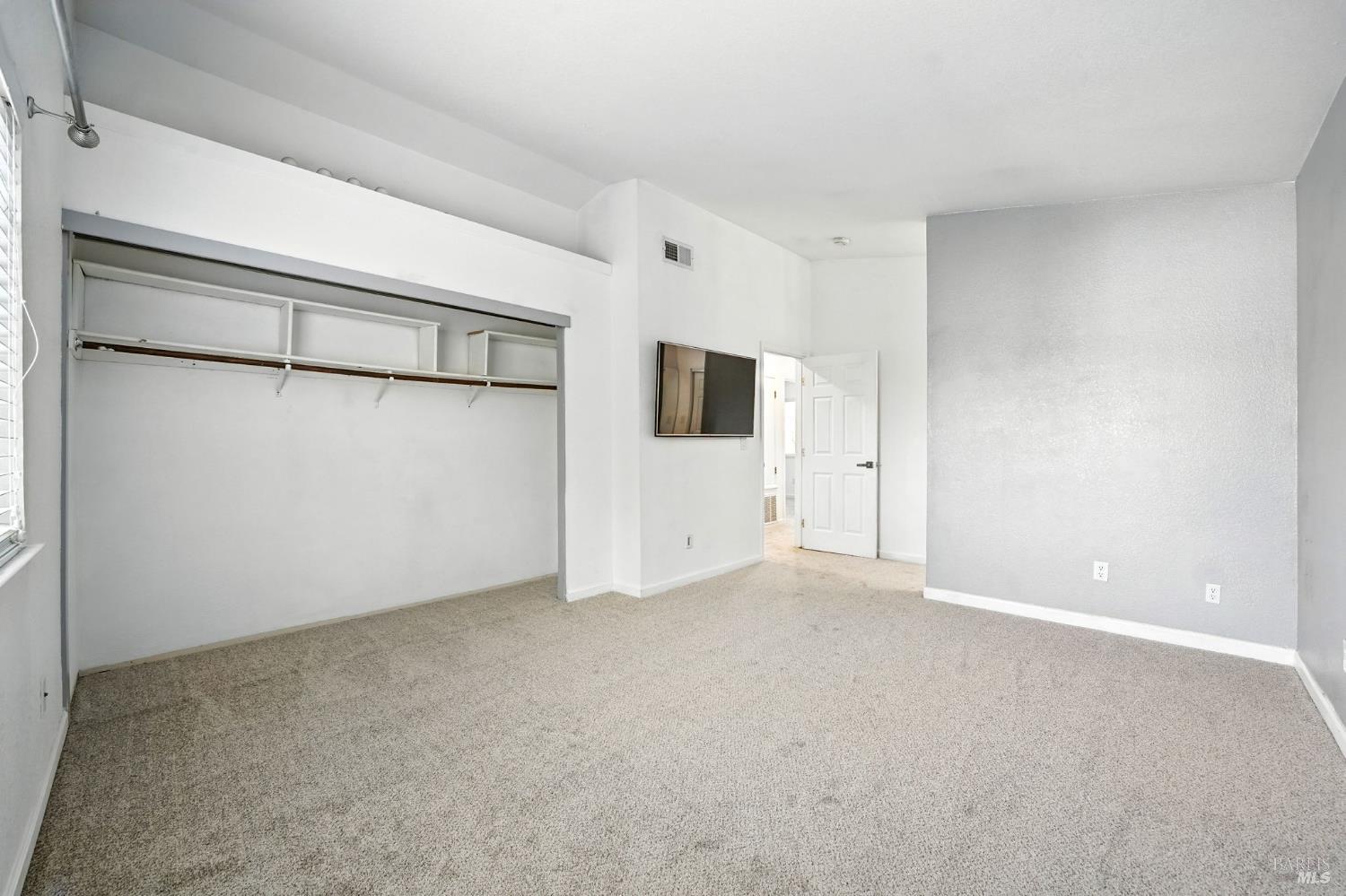 Detail Gallery Image 19 of 37 For 849 Cameron Ct, Vacaville,  CA 95687 - 3 Beds | 2/1 Baths