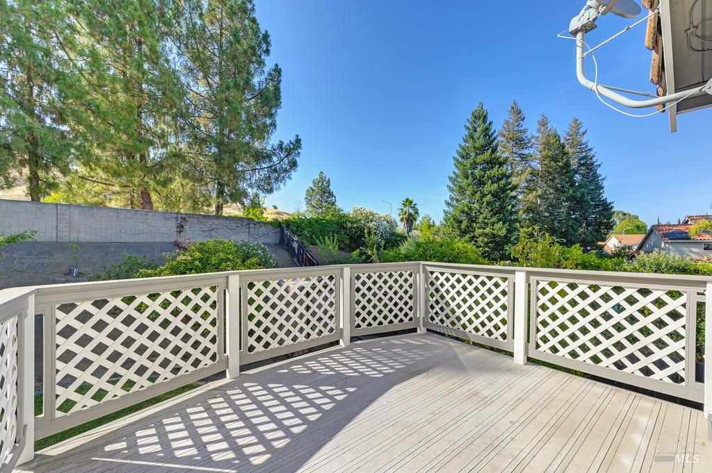 Lone Oak Drive, Vacaville, California image 30