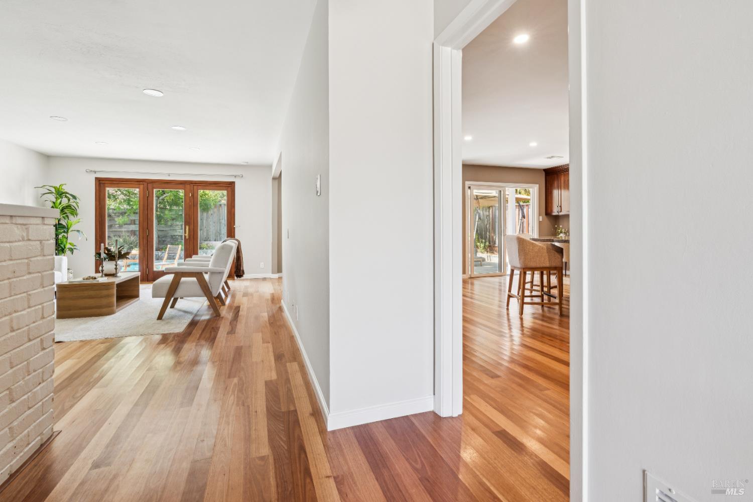 Detail Gallery Image 45 of 59 For 417 via Del Plano Unkn, Novato,  CA 94949 - 3 Beds | 2 Baths