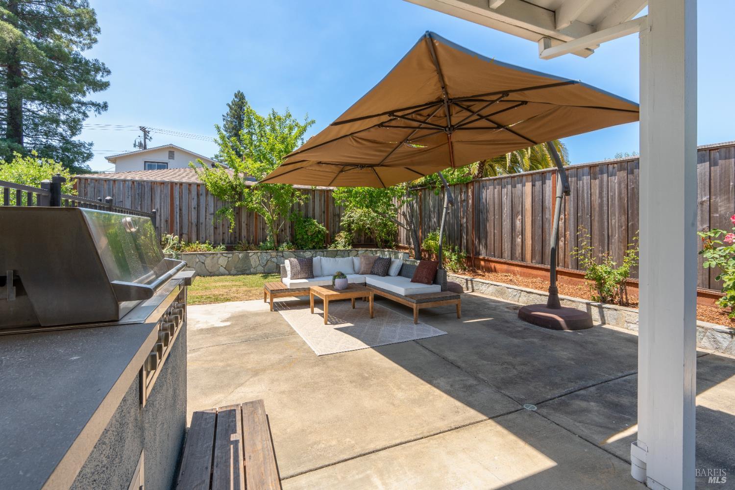 Detail Gallery Image 48 of 59 For 417 via Del Plano Unkn, Novato,  CA 94949 - 3 Beds | 2 Baths