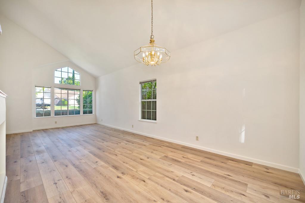 Lone Oak Drive, Vacaville, California image 5