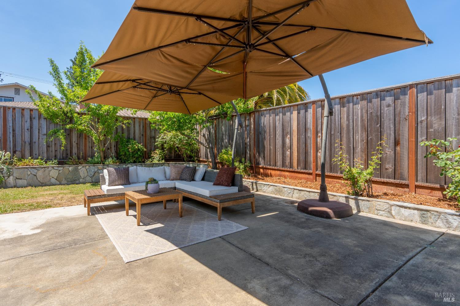 Detail Gallery Image 49 of 59 For 417 via Del Plano Unkn, Novato,  CA 94949 - 3 Beds | 2 Baths