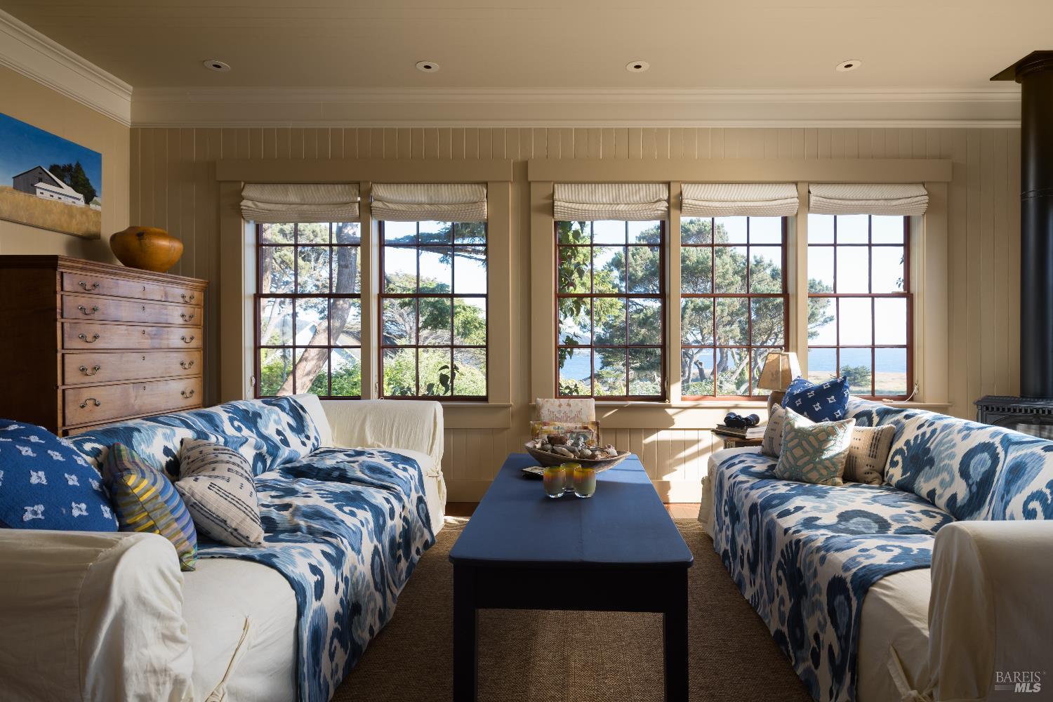Detail Gallery Image 11 of 60 For 45320 Ukiah St, Mendocino,  CA 95460 - 3 Beds | 2/1 Baths