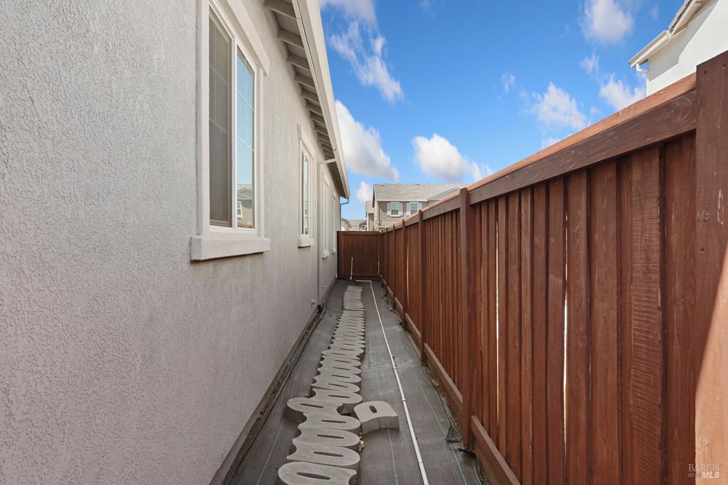 Halsey Court, Dixon, California image 40