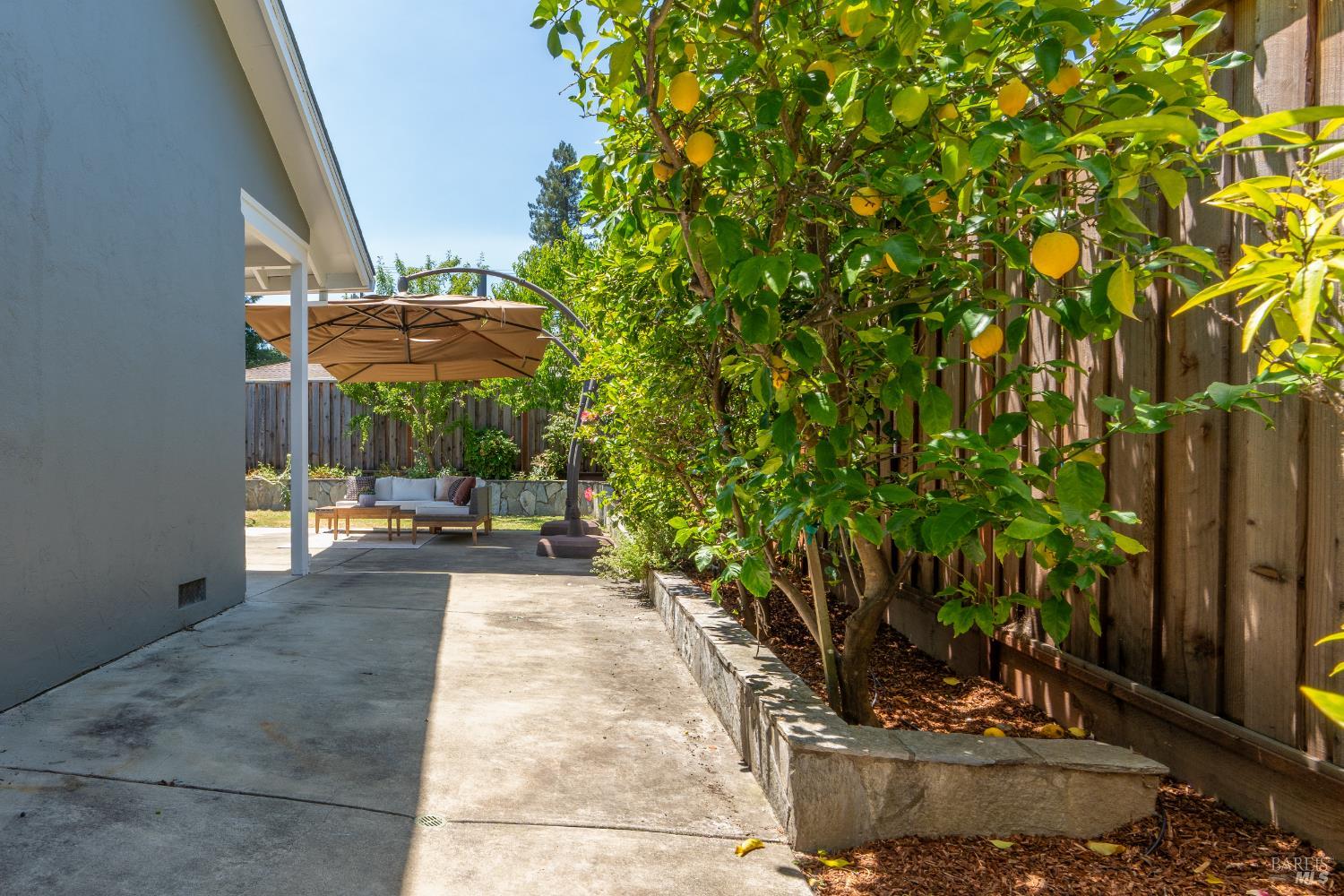 Detail Gallery Image 46 of 59 For 417 via Del Plano Unkn, Novato,  CA 94949 - 3 Beds | 2 Baths