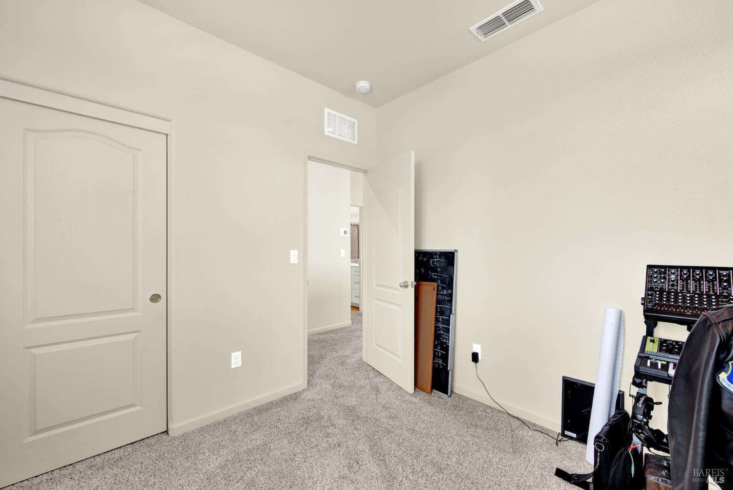 Detail Gallery Image 39 of 69 For 730 Daybreak Dr, Dixon,  CA 95620 - 4 Beds | 3 Baths