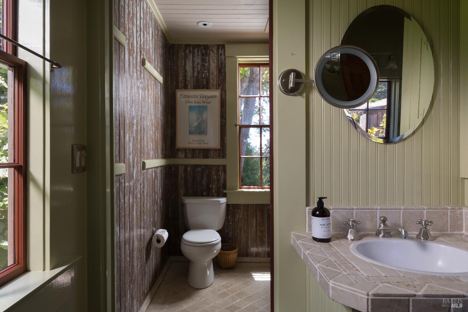 Detail Gallery Image 18 of 60 For 45320 Ukiah St, Mendocino,  CA 95460 - 3 Beds | 2/1 Baths