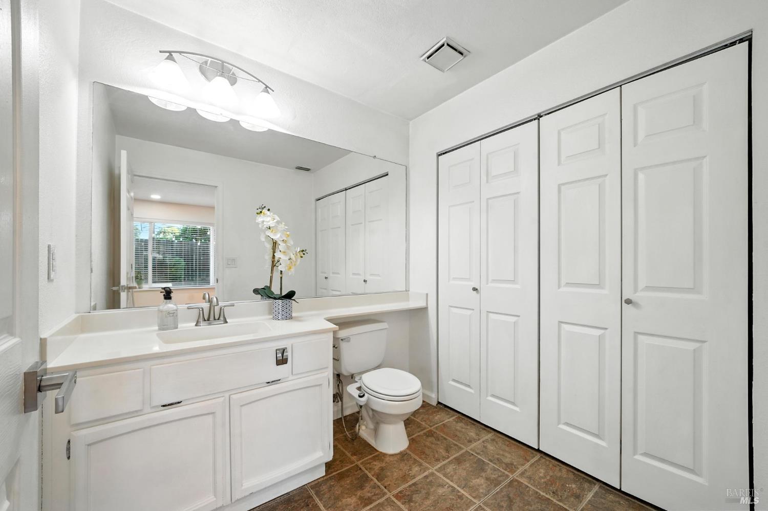 Detail Gallery Image 16 of 37 For 849 Cameron Ct, Vacaville,  CA 95687 - 3 Beds | 2/1 Baths