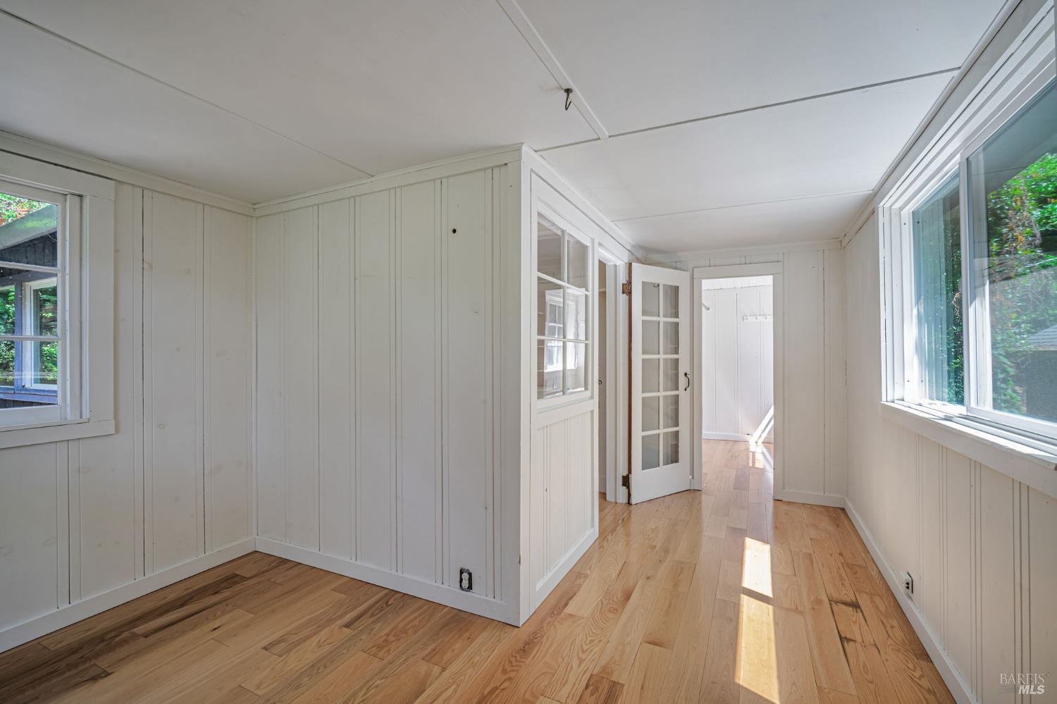 Detail Gallery Image 9 of 46 For 2160 Madrone Ave, Healdsburg,  CA 95448 - – Beds | – Baths