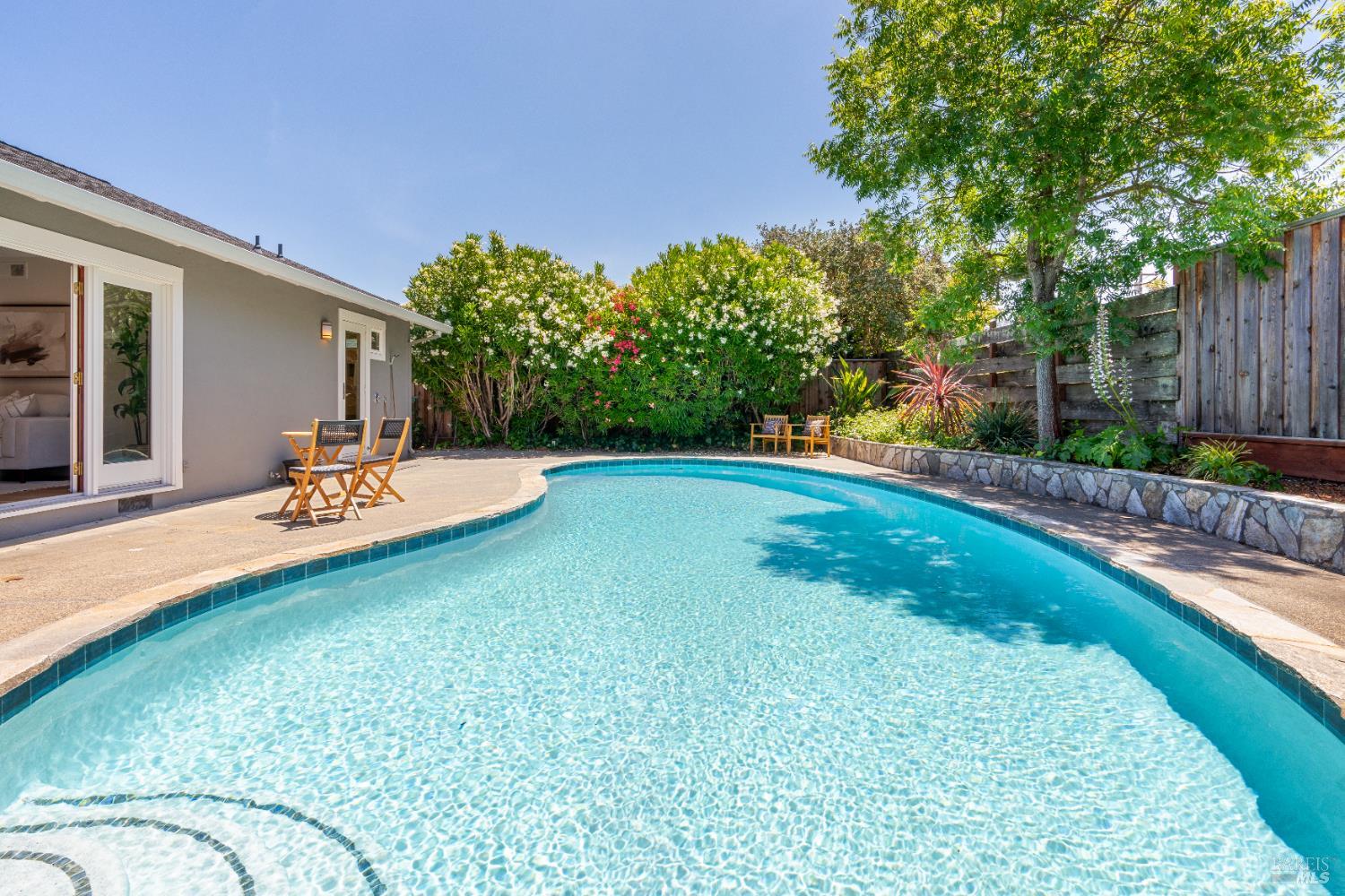 Detail Gallery Image 58 of 59 For 417 via Del Plano Unkn, Novato,  CA 94949 - 3 Beds | 2 Baths