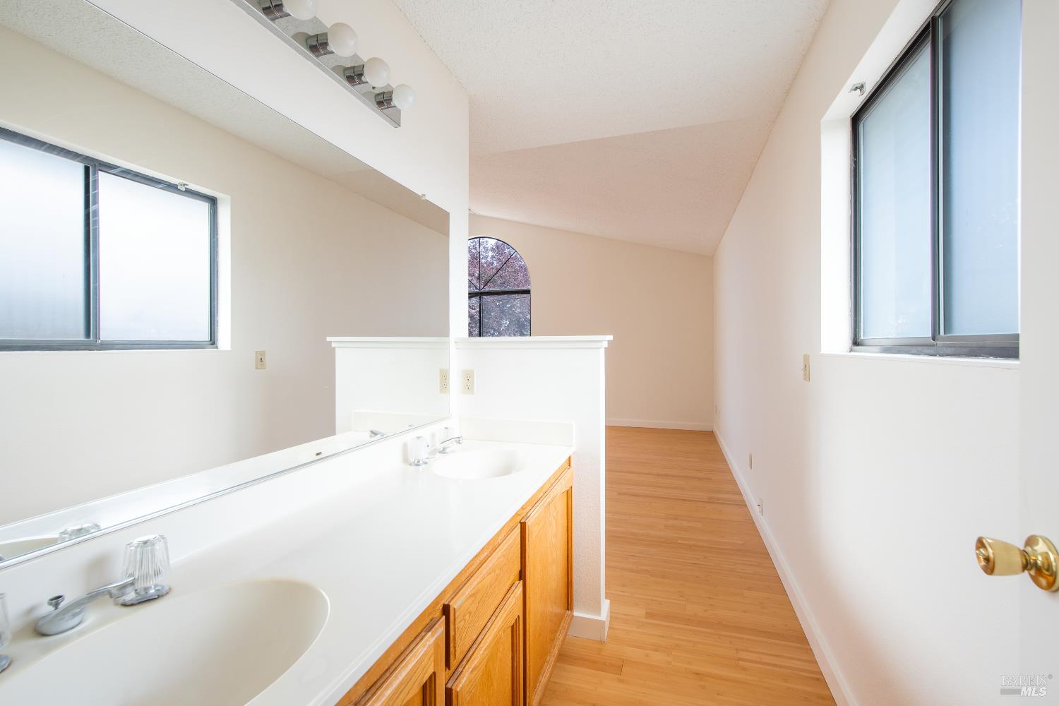 Detail Gallery Image 25 of 35 For 1428 Mathias Pl, Rohnert Park,  CA 94928 - 4 Beds | 2/1 Baths