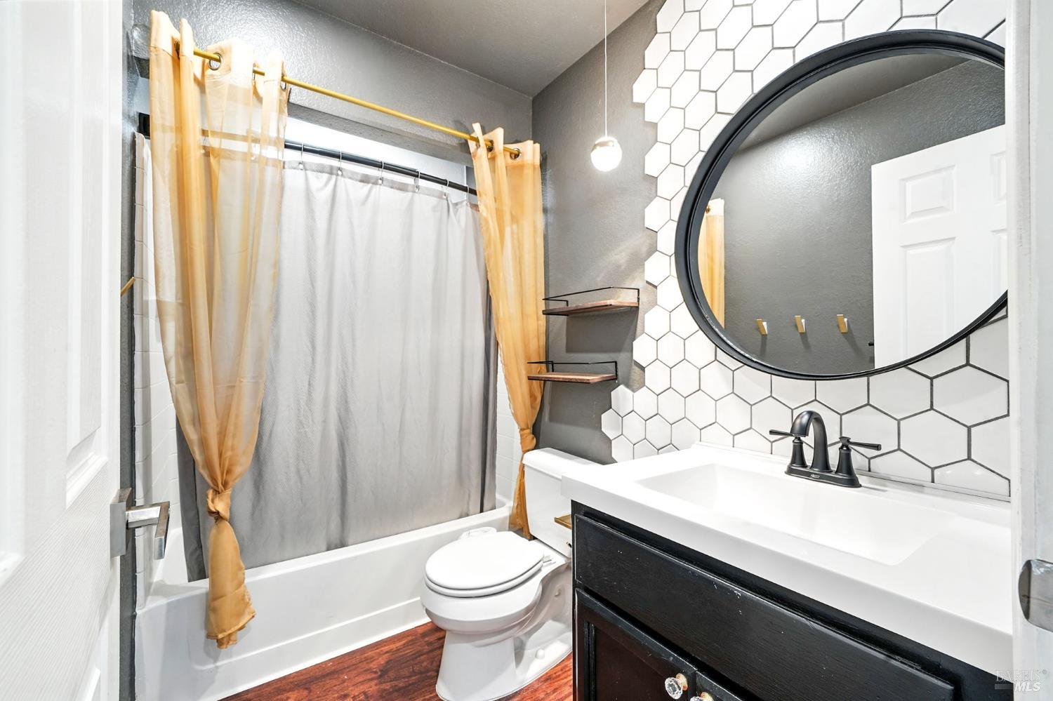 Detail Gallery Image 21 of 37 For 849 Cameron Ct, Vacaville,  CA 95687 - 3 Beds | 2/1 Baths