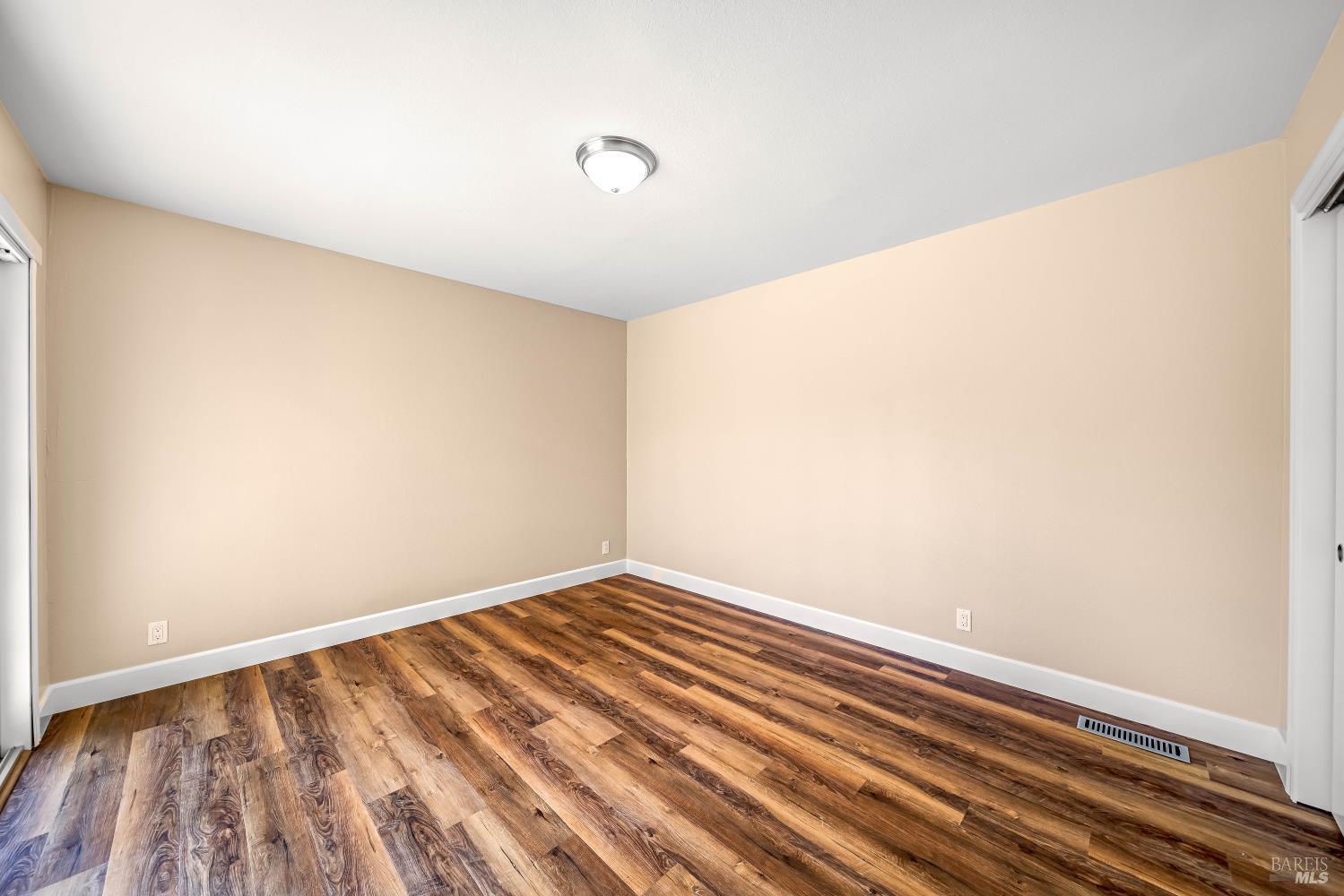 Detail Gallery Image 15 of 27 For 601 Cherry Ct, Fairfield,  CA 94534 - 4 Beds | 2/1 Baths