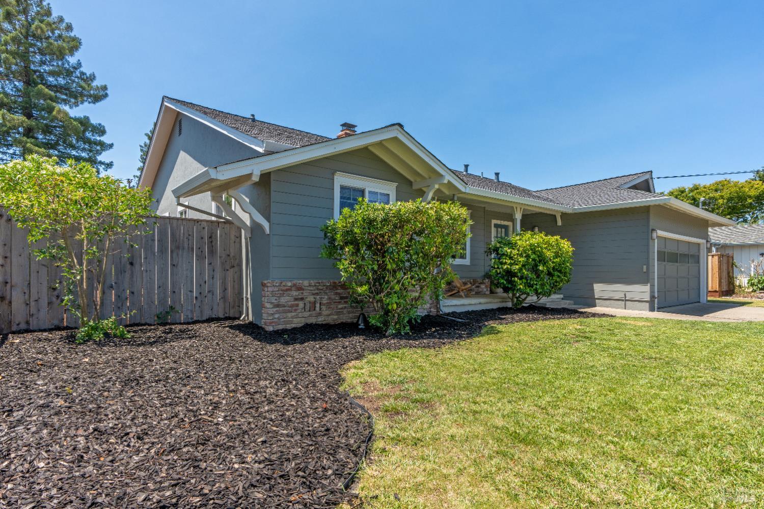 Detail Gallery Image 41 of 59 For 417 via Del Plano Unkn, Novato,  CA 94949 - 3 Beds | 2 Baths