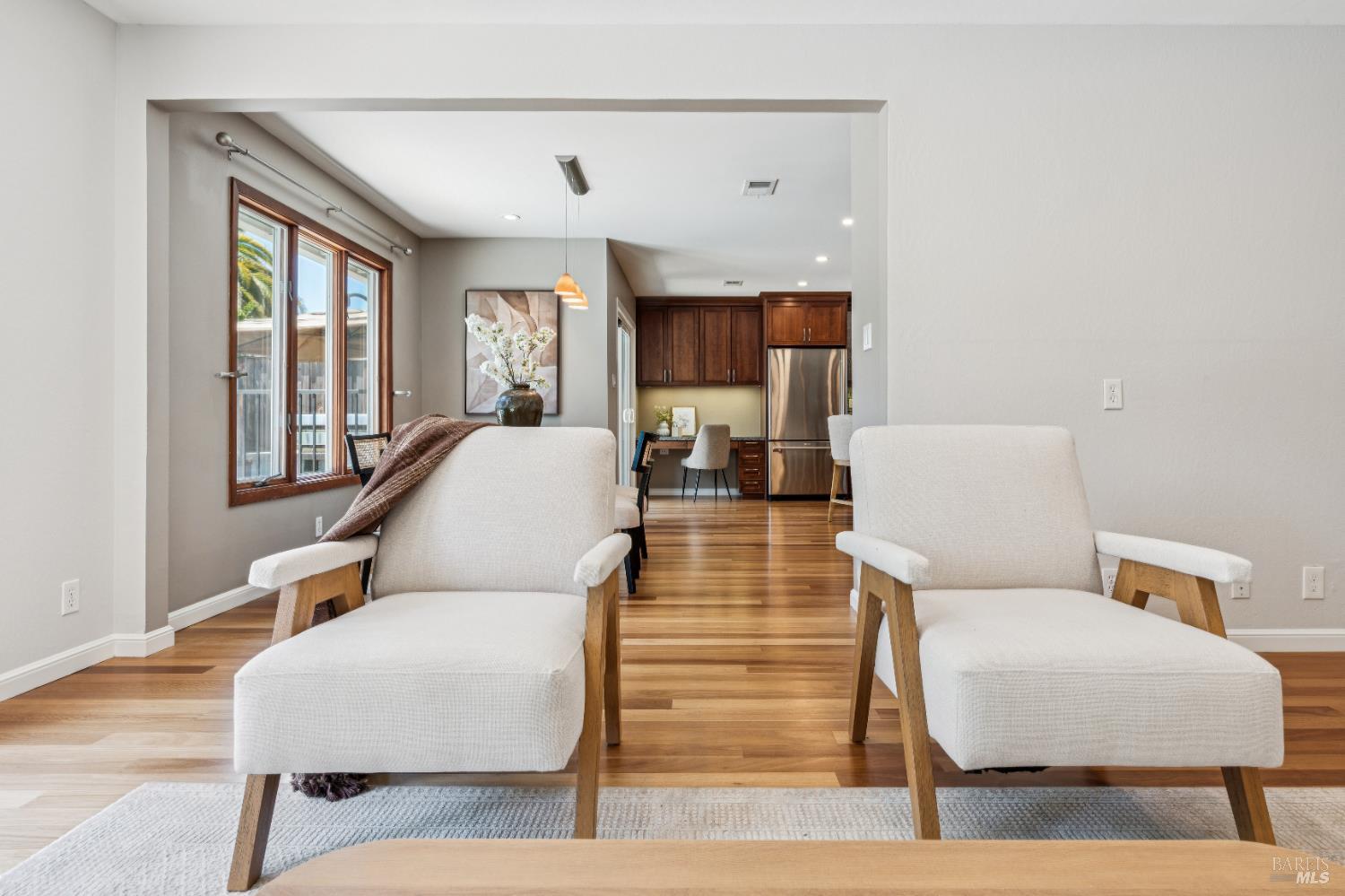 Detail Gallery Image 9 of 59 For 417 via Del Plano Unkn, Novato,  CA 94949 - 3 Beds | 2 Baths