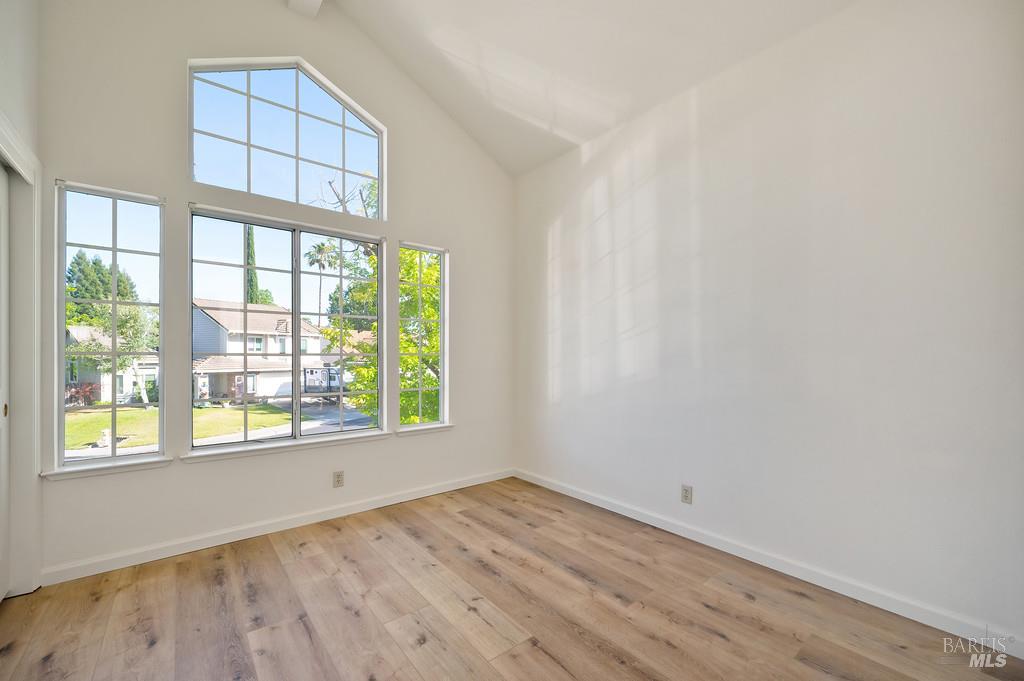 Lone Oak Drive, Vacaville, California image 22