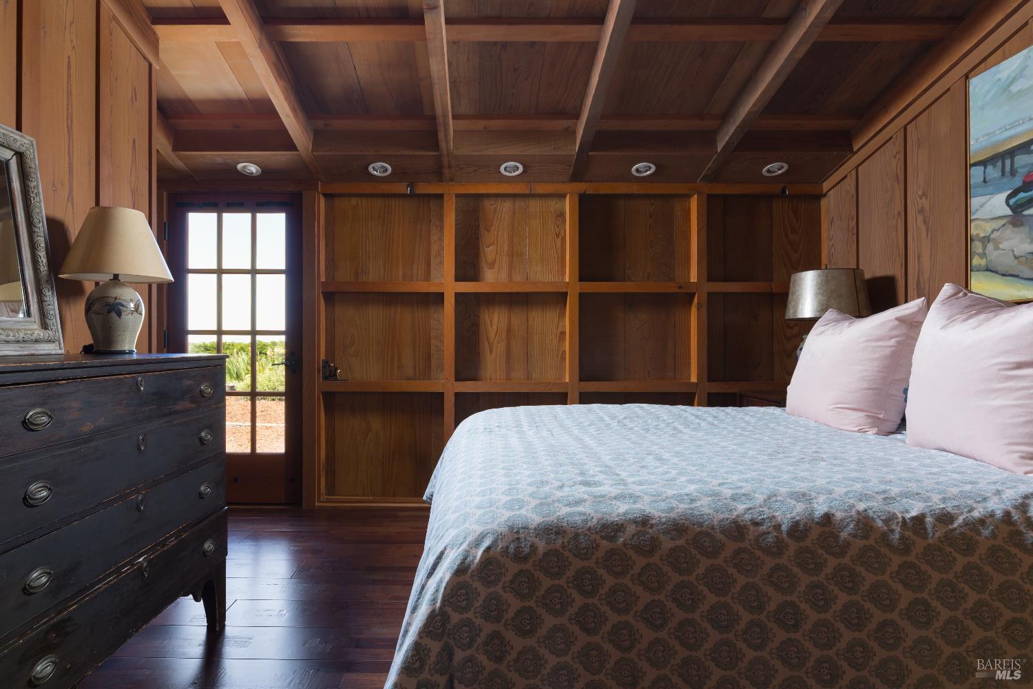 Detail Gallery Image 31 of 60 For 45320 Ukiah St, Mendocino,  CA 95460 - 3 Beds | 2/1 Baths