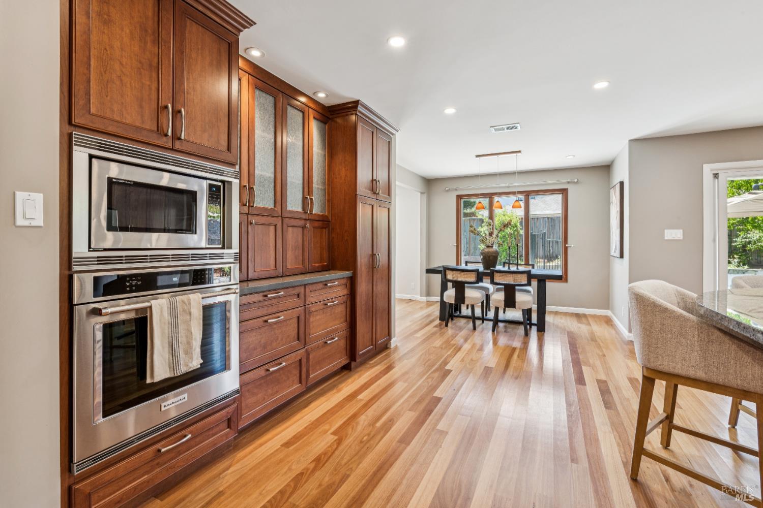 Detail Gallery Image 17 of 59 For 417 via Del Plano Unkn, Novato,  CA 94949 - 3 Beds | 2 Baths
