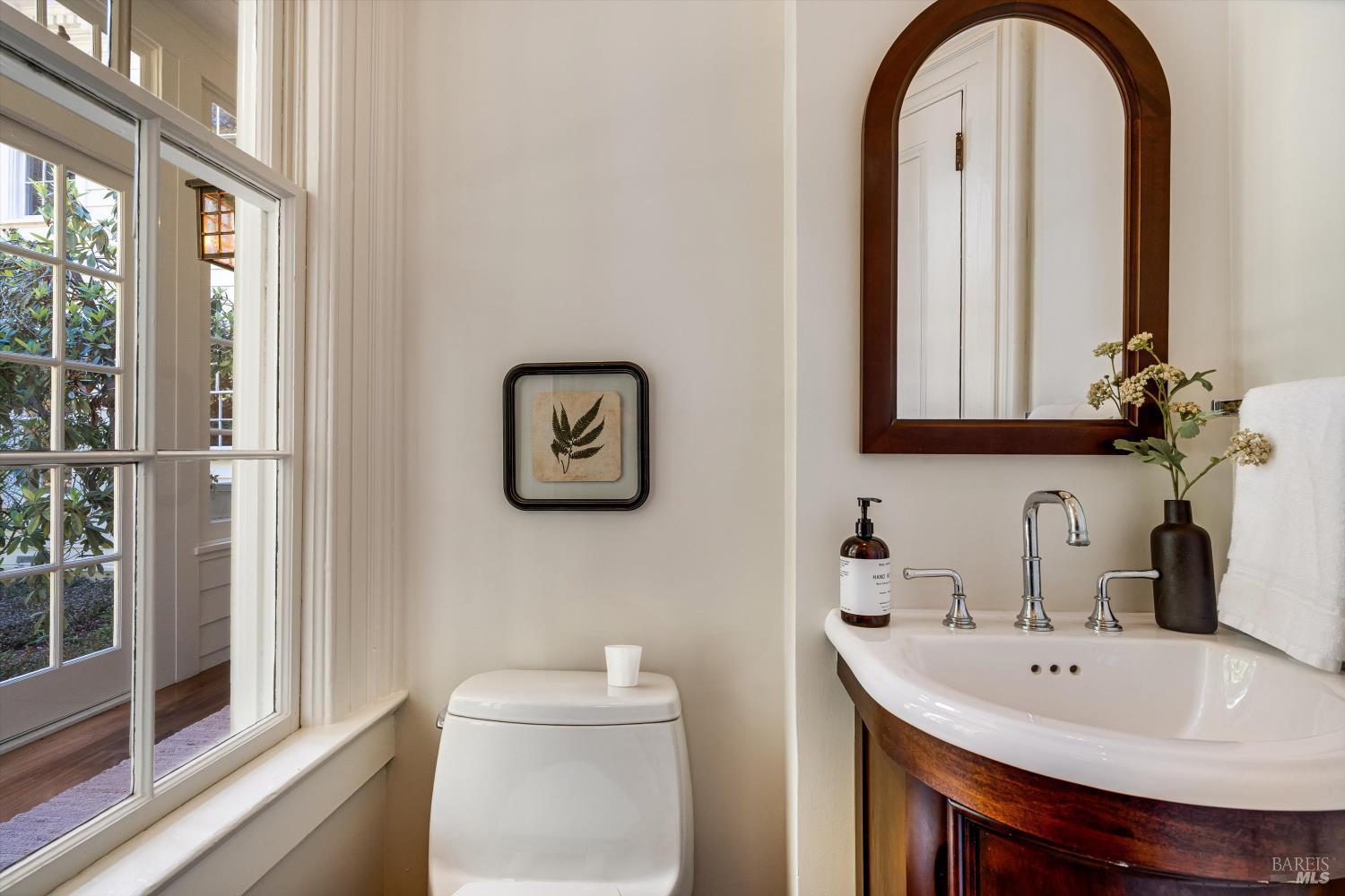 Detail Gallery Image 49 of 93 For 5000 Carroll Rd, Petaluma,  CA 94952 - 6 Beds | 5 Baths