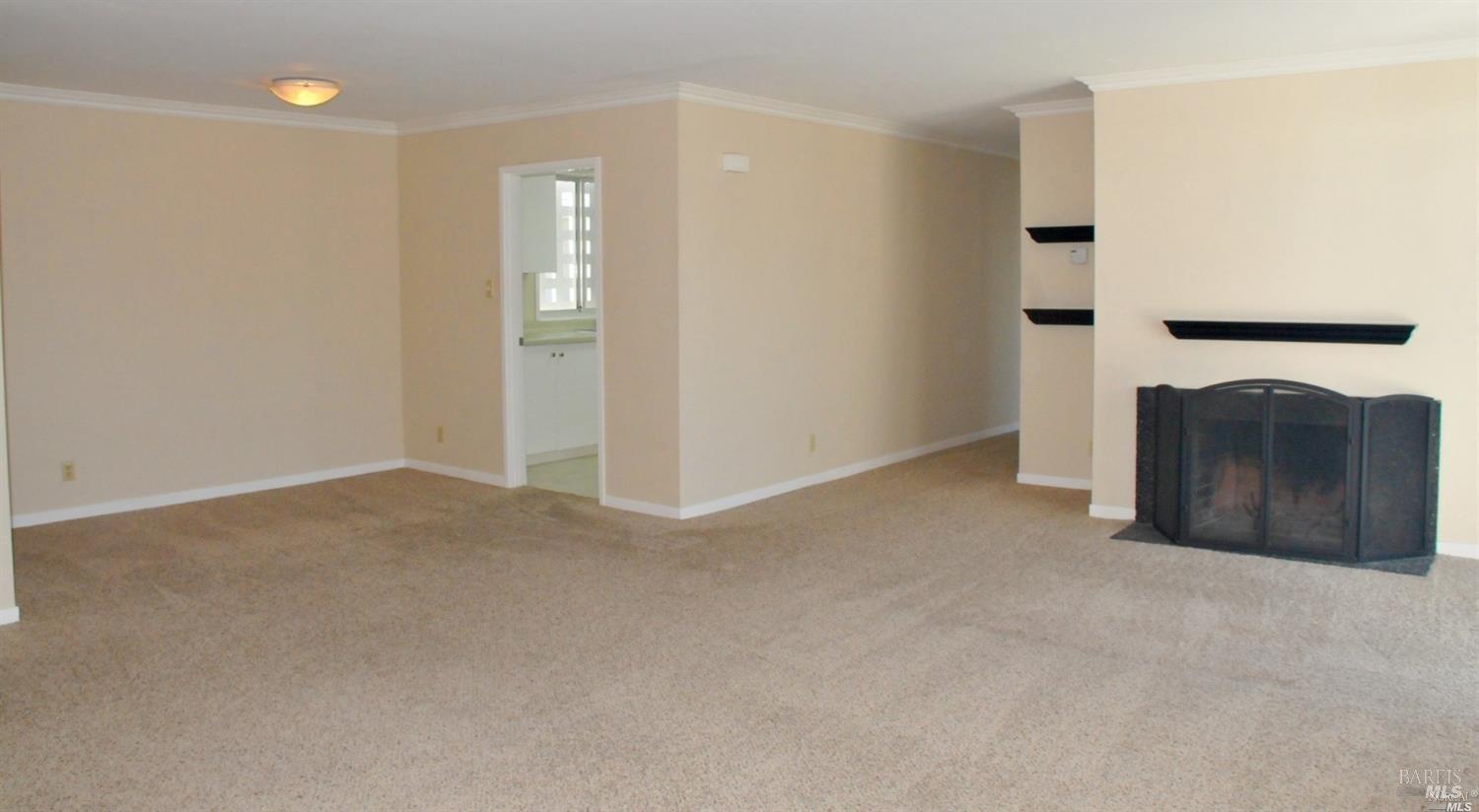 Detail Gallery Image 9 of 20 For 4331 Shelter Bay Ave, Mill Valley,  CA 94941 - 2 Beds | 2 Baths